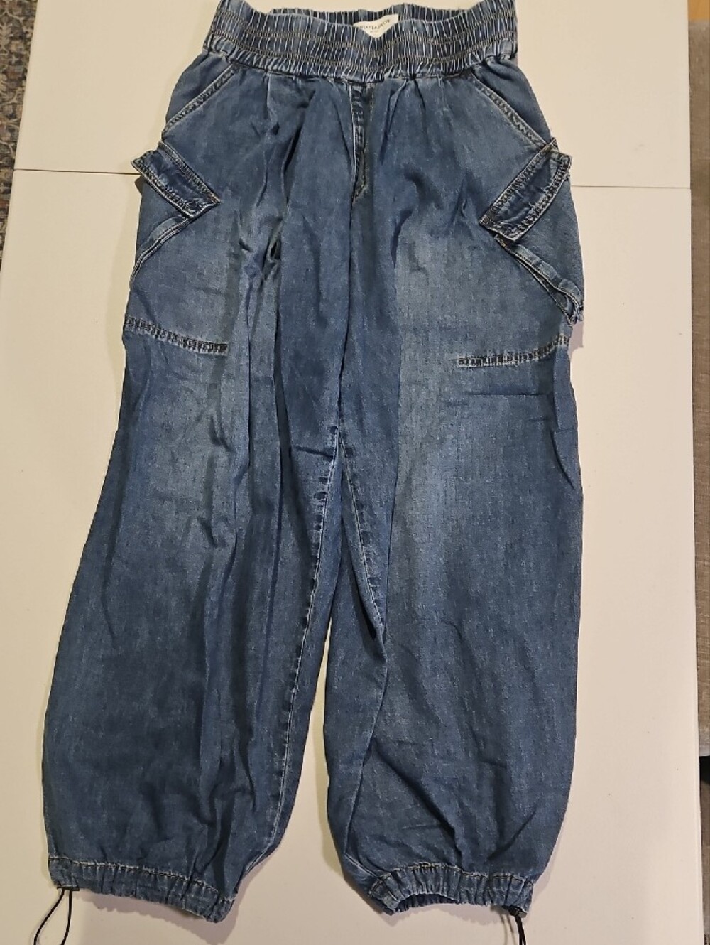 Free People Relaxed Soft Thin Denim Cargo Balloon Parachute Jeans 0197